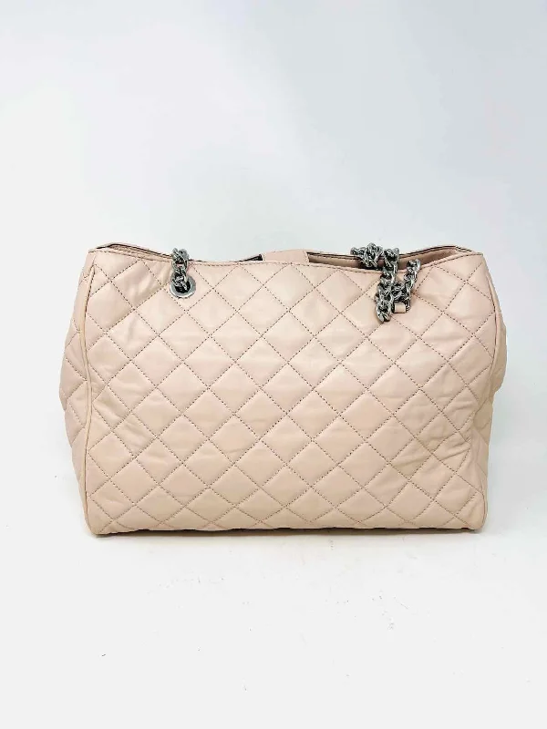 Michael Michael Kors Pink/Silver Quilted Leather Designer Tote