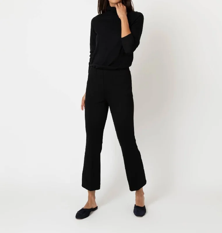 Faye Flare Cropped Pants In Black