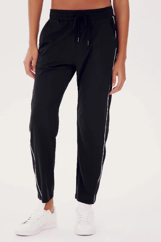 Lucy Rigor Pant With Piping In Black