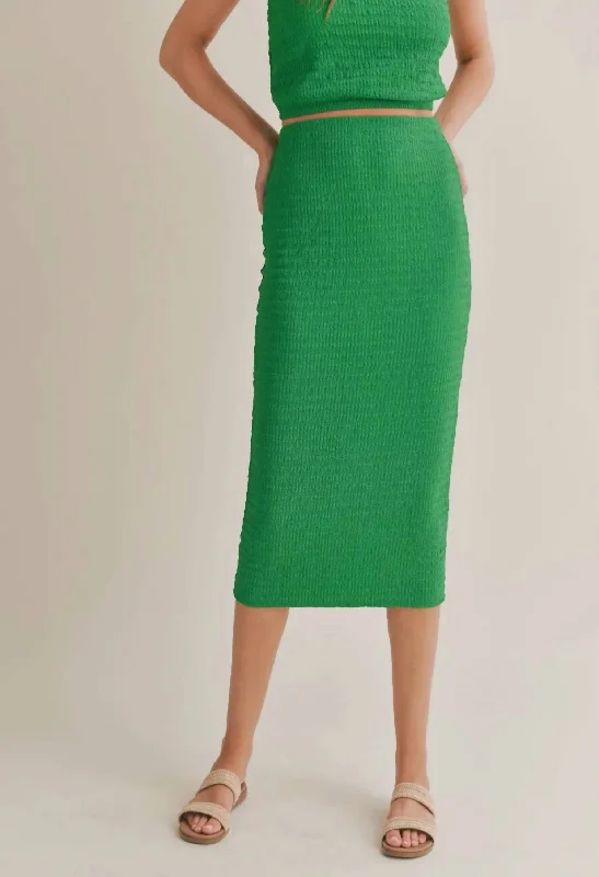 So Fresh Midi Skirt In Kelly Green