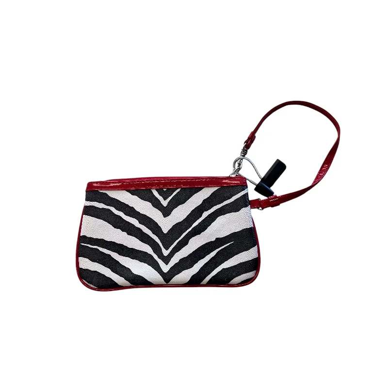 Wristlet By Clothes Mentor, Size: Medium